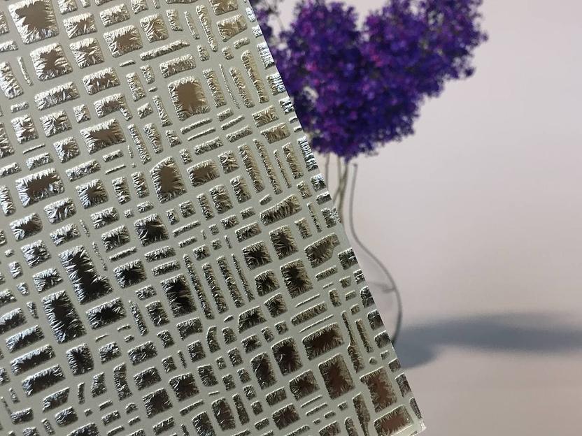 Межкомнатная дверь Invisible Levante (декор из стекла) на заказ фото 10