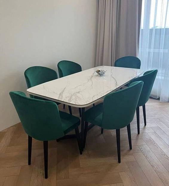 Стул мягкий, изумрудный с черными ножками ОПТ фото 1