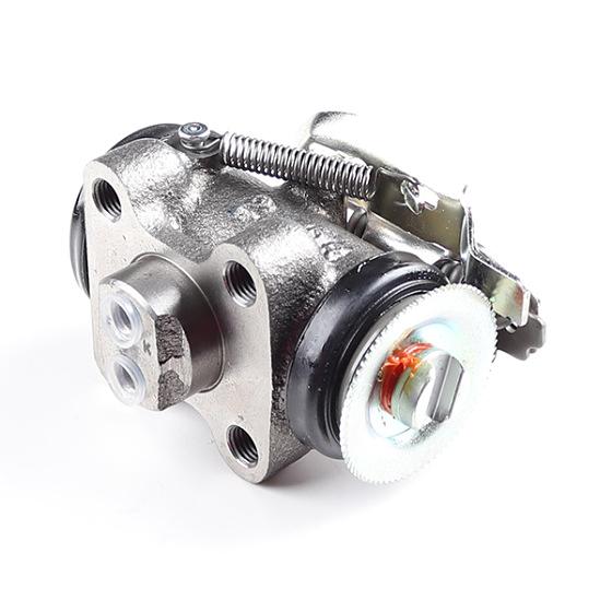 Рабочий тормозной цилиндр SW-M235  MC112215 Seiken фото 1