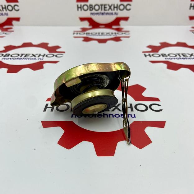 Крышка радиатора 4105/4108 60 мм фото 1