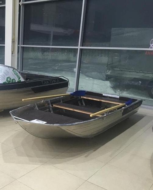 Алюминиевая лодка Тактика 370, 370*130*45 см фото 1