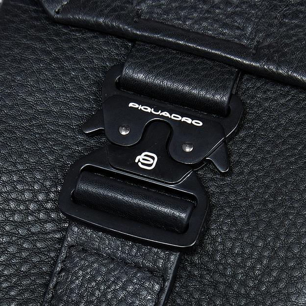 Чехол для смартфона Piquadro Than AC6546S135R/N черный натур.кожа фото 4