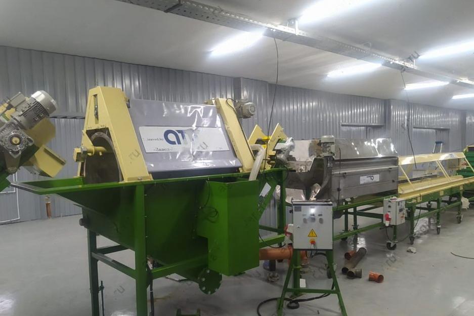 Линия для мойки, очистки от кожуры, замачивания, переборки, взвешивания, вакуумной упаковки овощей и корнеплодов фото 1