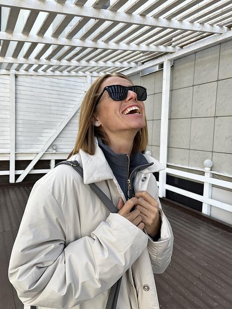 Услуги пошива толстовки с высоким воротом от LIBO’ WEAR фото 2