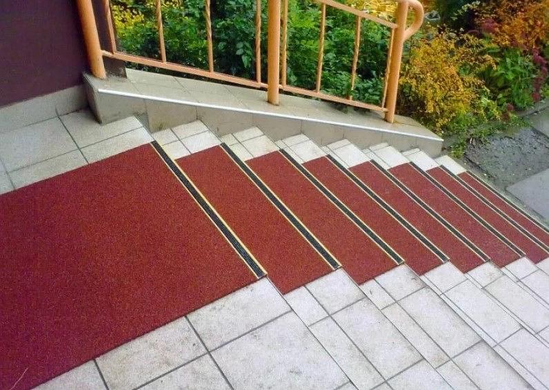 Противоскользящие резиновые покрытия фото 3