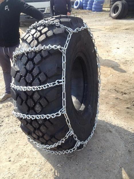 Цепь противоскольжения BOHU 425/85-21 2858CAM фото 1