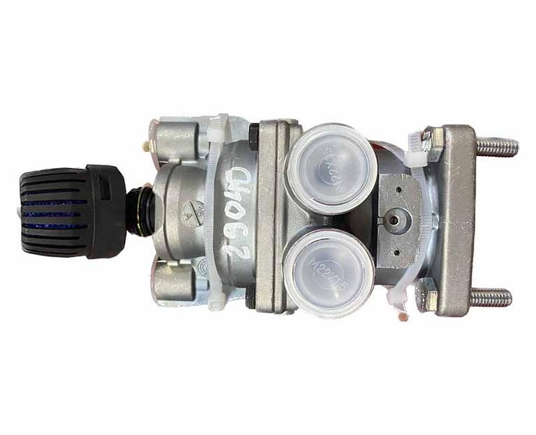 Кран тормозной главный SHAANXI F3000 DZ93189360034 фото 1