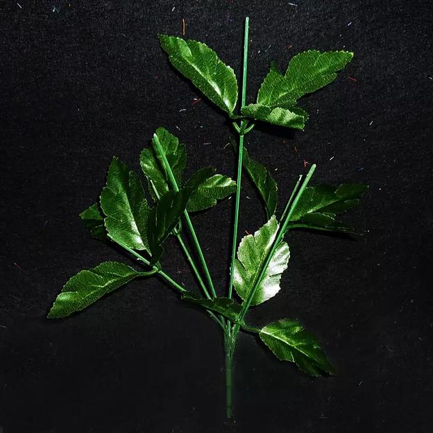 Подбукетник 6 голов 5 листов 34см 012-020 фото 1