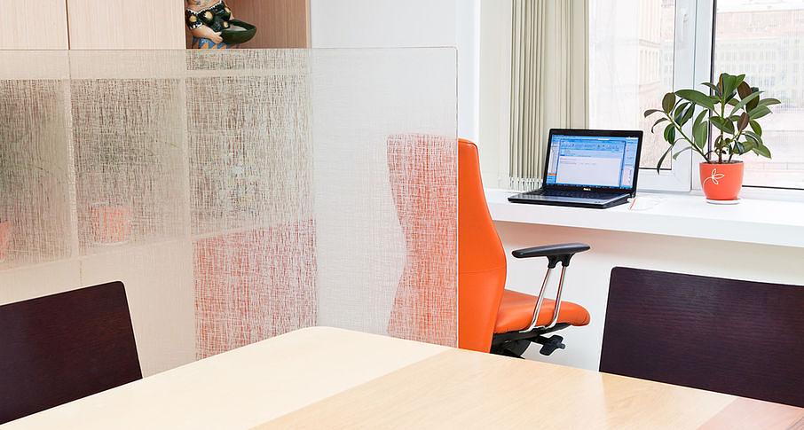 Мобильные стеклянные перегородки NAYADA-ICE под заказ фото 1