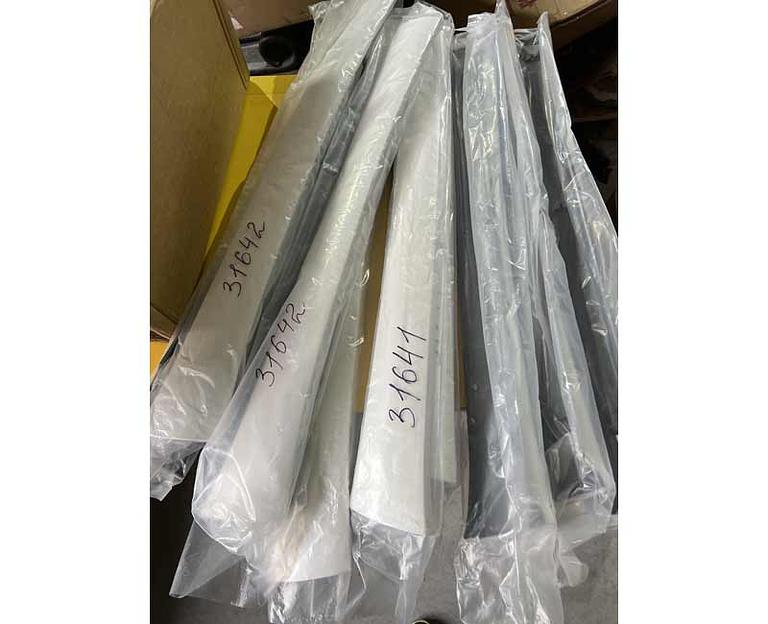 Обтекатель стойки кабины наружный правый FAW-J6 5301080-A15 фото 1