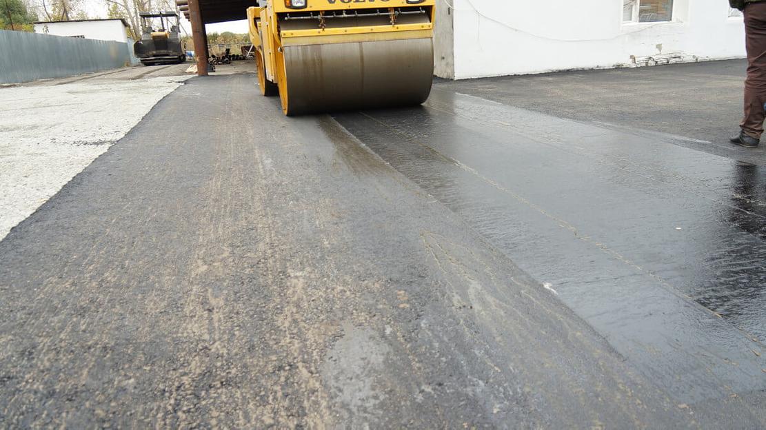 Профессиональный самоклеящийся гидроизоляционный материал Ризолин Паркинг 4.0 фото 2