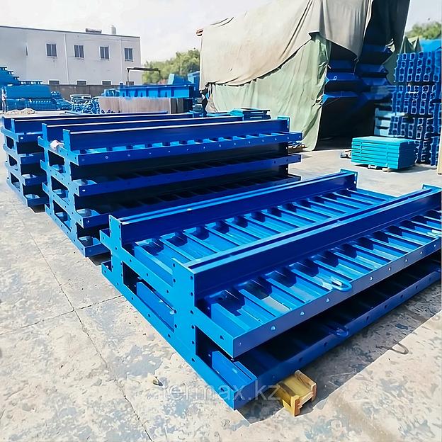 Изготовление металлической окрашенной формовой опалубки фото 1