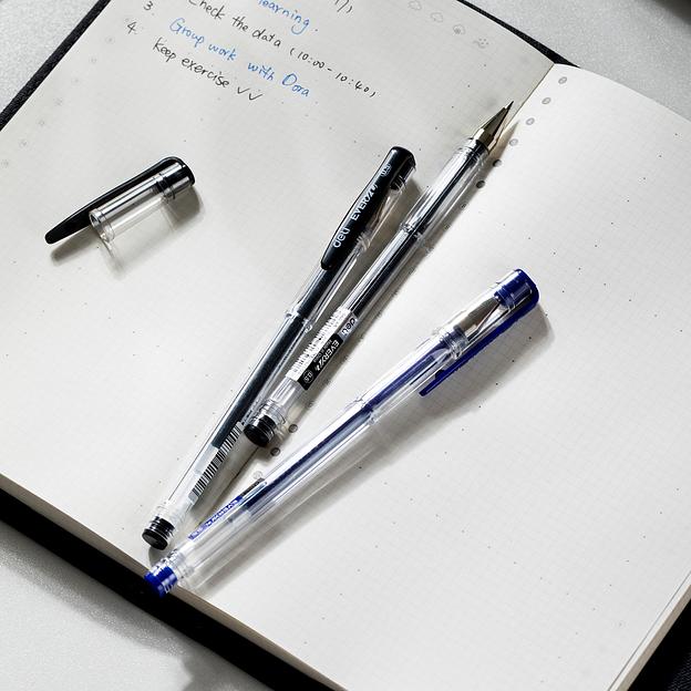 Ручка гелев. Deli EveryU EG65-BK прозрачный d=0.5мм черн. черн. фото 3