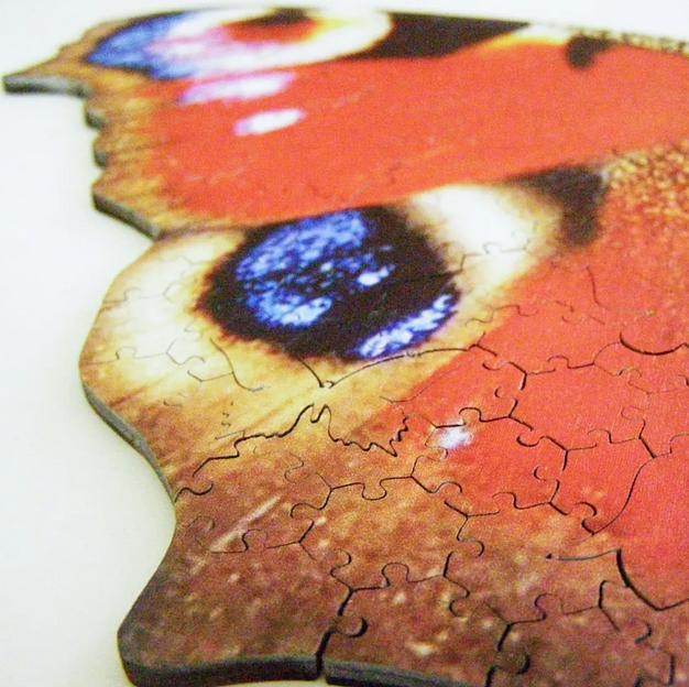 Деревянные пазлы «Павлиний глаз» М 35×20 см 254 детали фото 6