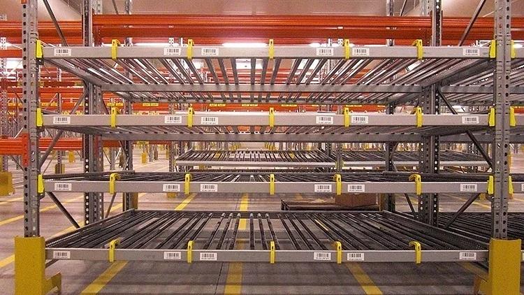 Гравитационные стеллажи для склада ОПТ фото 3