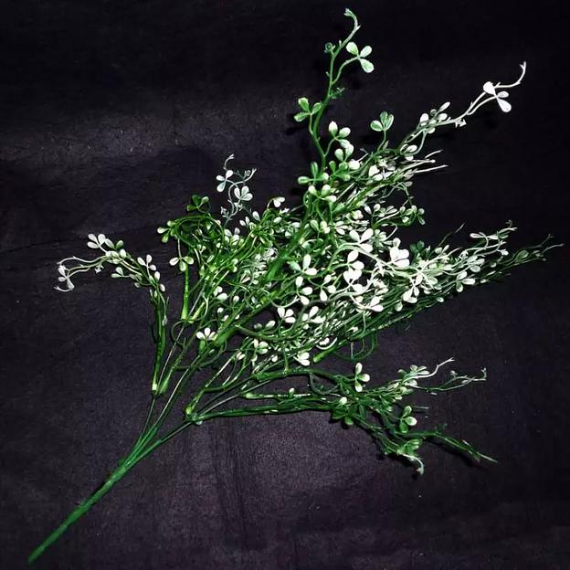 Букет 25 веток зелени бело-зелёная листва 163-081 42см фото 1