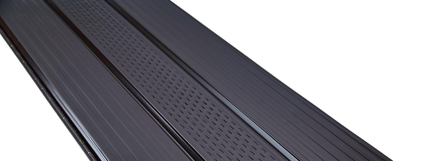 Металлический сайдинг «Тройной софит с центральной перфорацией» цвет RAL 7024 ЭКО фото 1