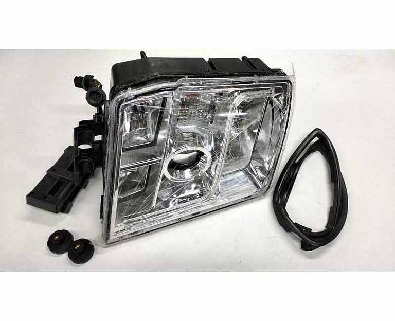 Фара передняя правая SHAANXI Х3000 светодиодная
 DZ97189723261 UltraStar фото 2