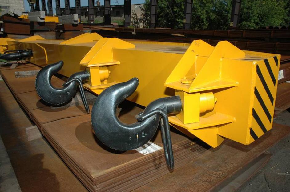 Кран мостовой электрический c гибким подвесом траверсы фото 1