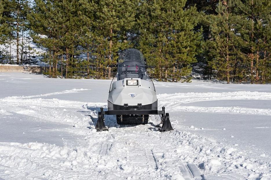 Снегоход Бурлак Егерь 20 л.с., 2700*1100*1310 мм. Подвеска: катковая. фото 4