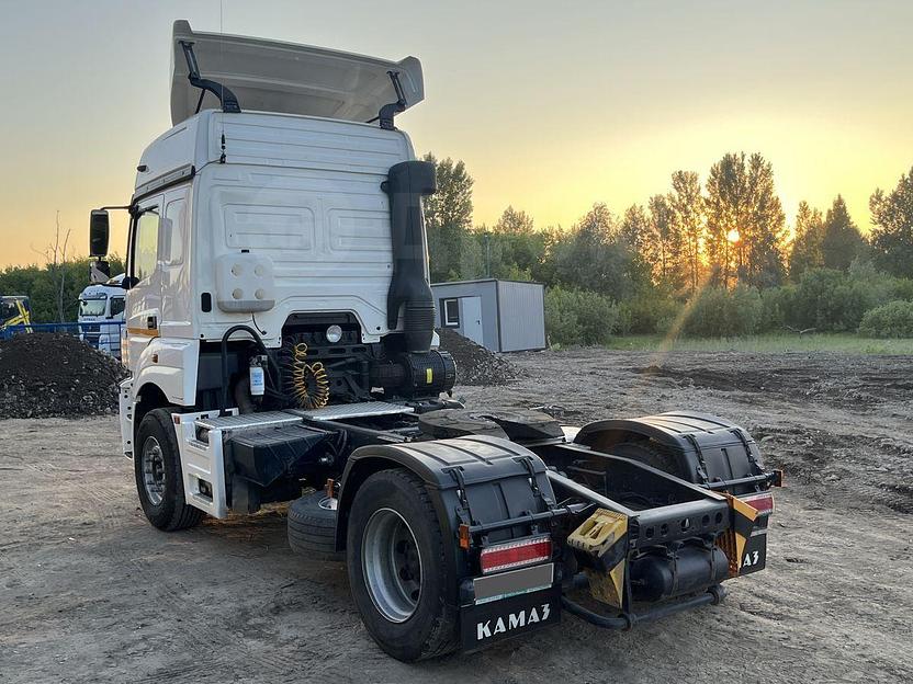 Седельный тягач КамАЗ 5490-NEO, 2019 год фото 2