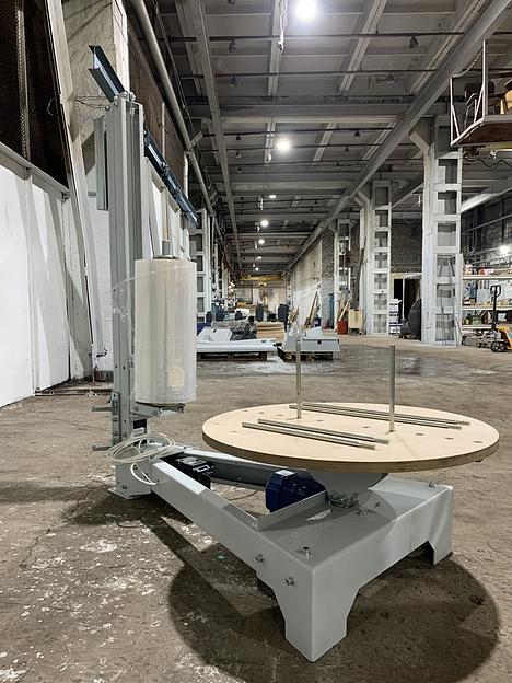 Вертикальный обмотчик легковесного груза, Komfort PM-16 фото 8