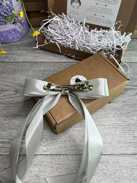 Заколка для волос «Бантик» Casanda Hey серая, опт фото 3