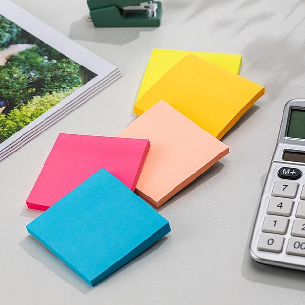 Блок самоклеящийся бумажный Deli EA044 76x76мм 80лист. ассорти фото 4