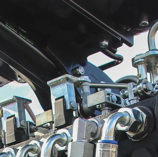 Сортиментовоз МАЗ 631228 с новым манипулятором ВЕЛМАШ 10-74 фото 7