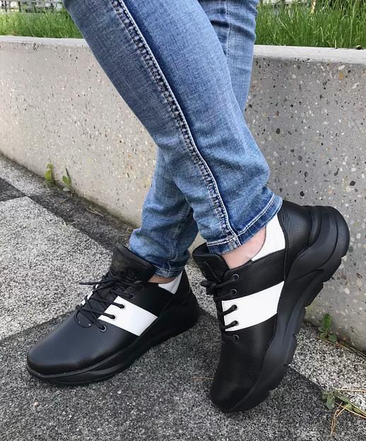 Кроссовки кожаные BuzShoes черные с белыми вставками ОПТ фото 2