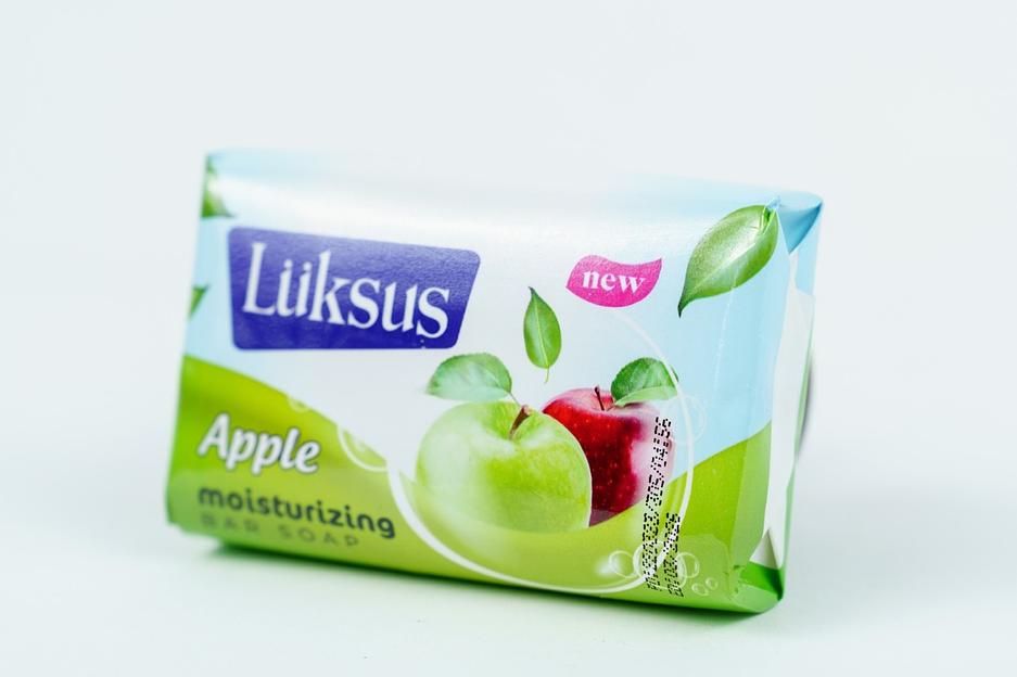 Мыло твёрдое Luksus «Яблоко» в бумажной упаковке 90 г, опт фото 1