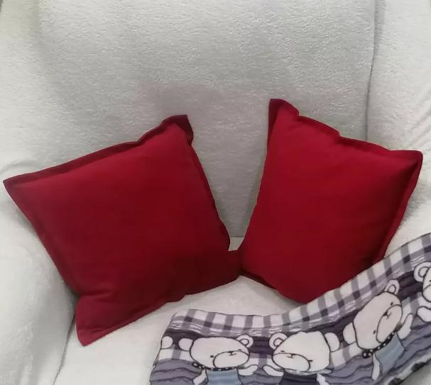 Декоративная подушка на диван 2 шт бордовый цвет ОПТ фото 2