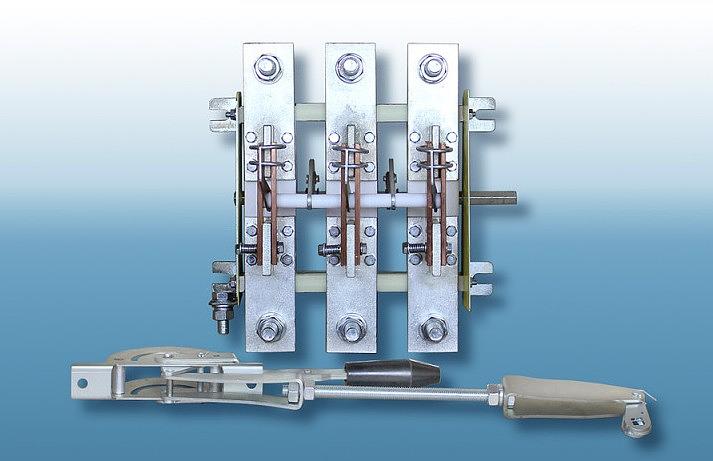 Разъединитель РЕ19-43-31140 1600А фото 4