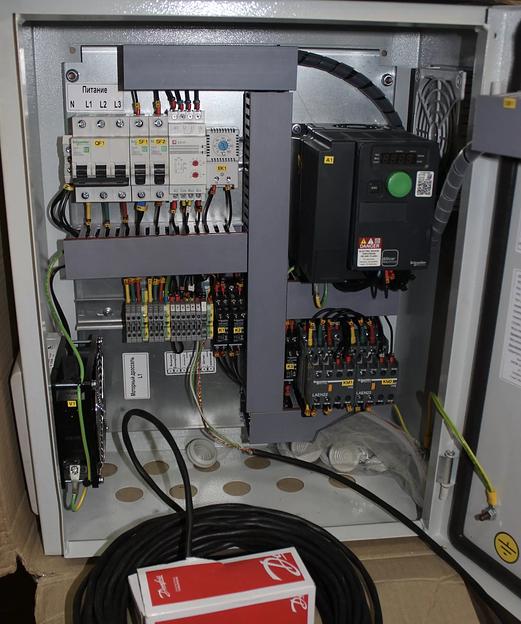 Шкаф управления скважинными насосами с прямым пуском фото 4