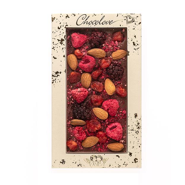 Молочный шоколад ручной работы Chocolove с ежевикой, вишней, малиной и миндалем фото 1