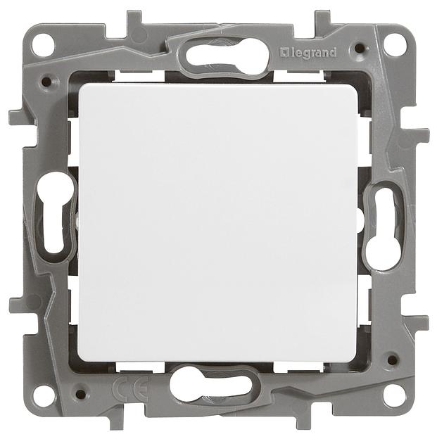 ETIKA Переключатель 10А, на винтах, бел. Legrand 672205 фото 1