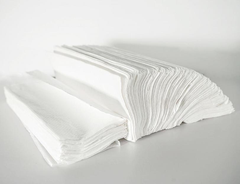 Салфетки Z-сложений для диспенсеров однослойные фото 1