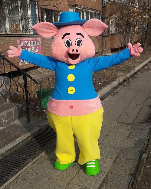 Услуга изготовления ростовой куклы «Три поросенка. Ниф ниф» фото 1