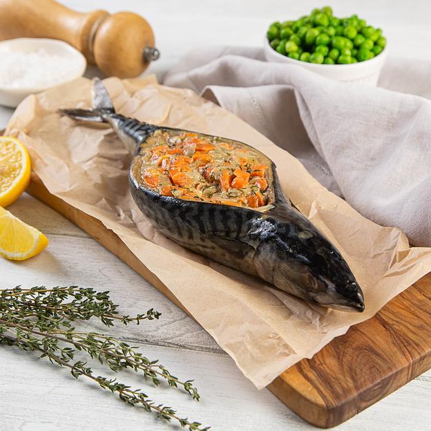 Скумбрия фаршированная овощами и сливочно-грибным соусом, весовая, замороженная фото 2