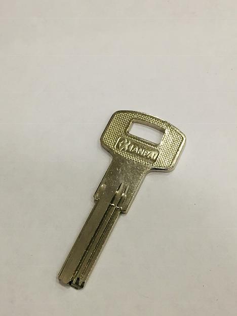 Заготовка ключа DEK-8 (DKB-12,DKB-8,DK-6x,Е-387) фото 1