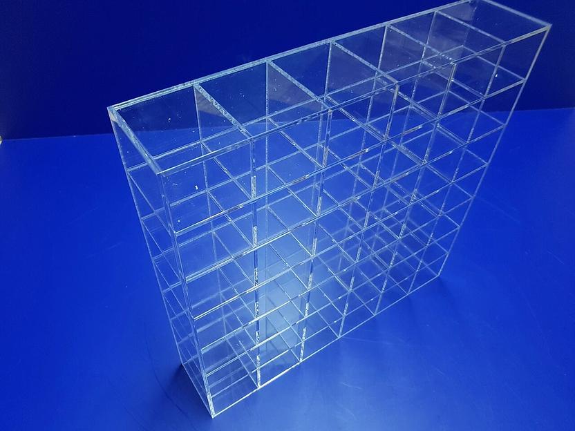 Картотека из оргстекла 42 ячейки. фото 1