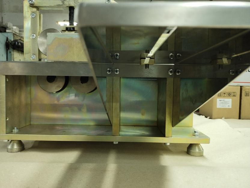 Станок для штриховки книг в переплете ШР-100 фото 5