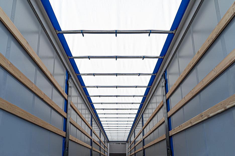 Шторный полуприцеп 16,52 м 914296-04 фото 5