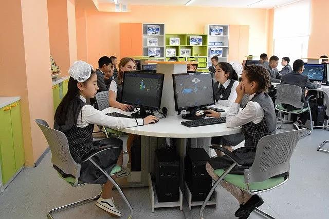 Кабинет робототехники для дошкольных учреждений фото 2