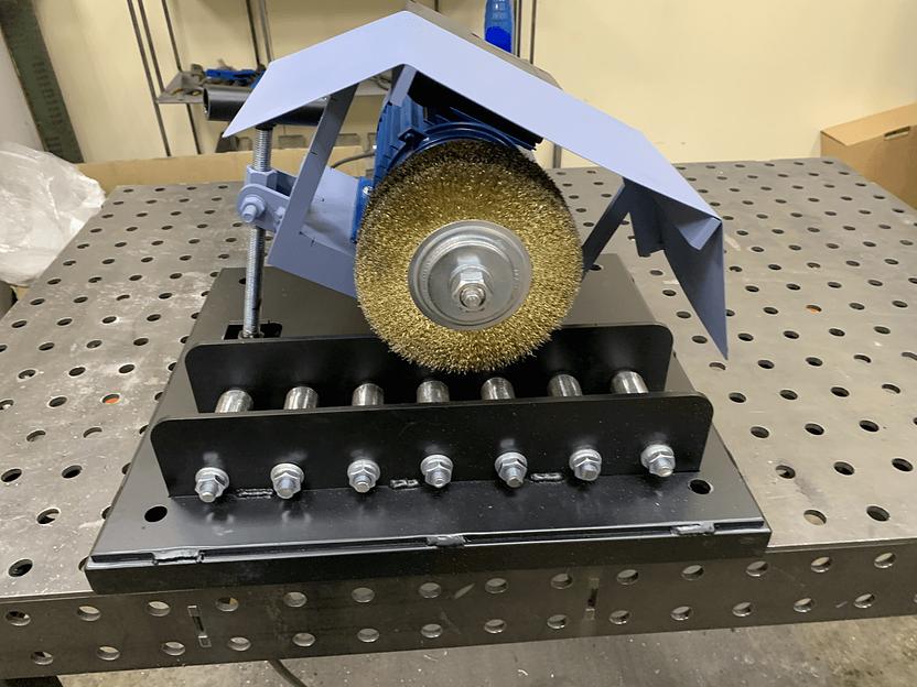 Станок зачистной для профильных и круглых труб до 160 мм (ЗС-160) фото 6