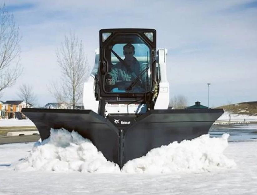 Отвал V-образный на погрузчик Bоbcat фото 1
