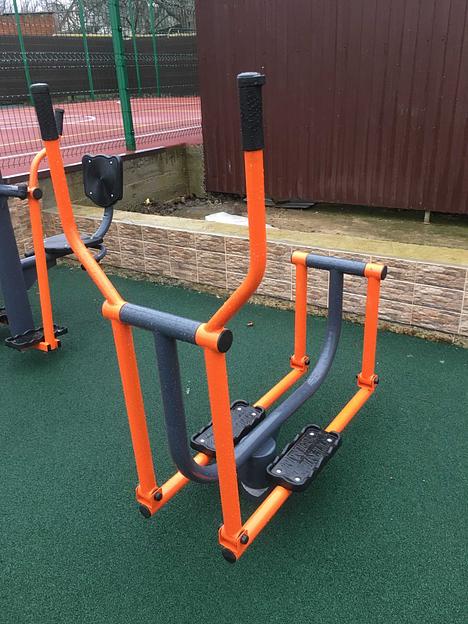 Снаряды спортивные уличные - Тренажер Лыжник «Геркулес» фото 1