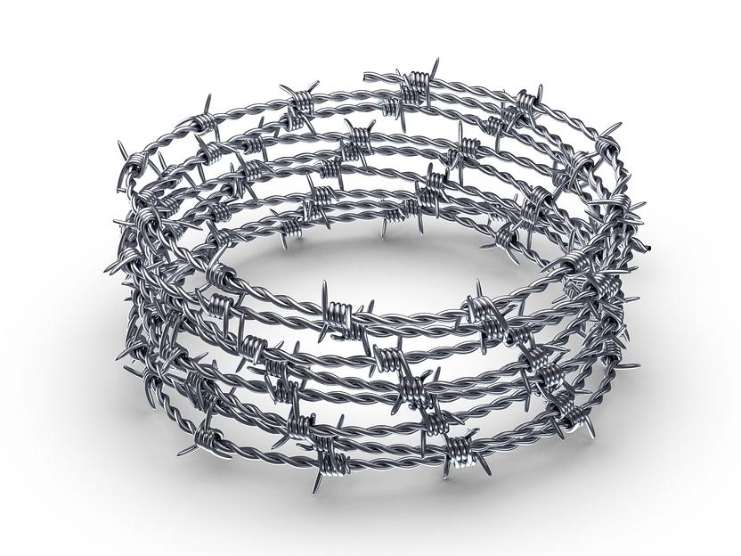 Проволока колючая оцинкованная однорядная Ф 2,8 мм ОПТ фото 1