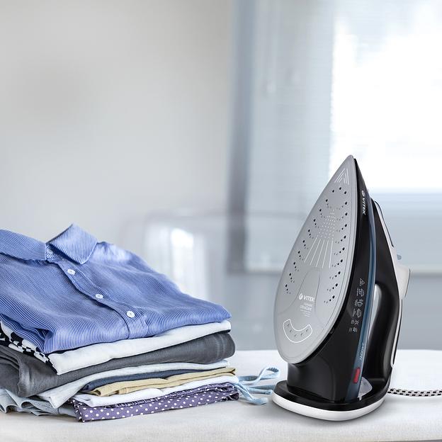 Утюг Vitek VT-8304 2400Вт черный/белый/синий фото 6