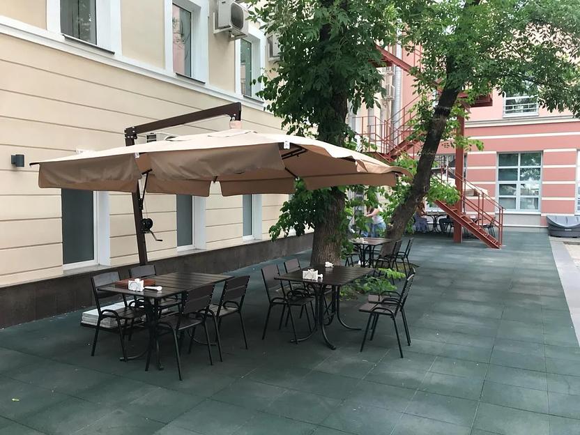 Уличные зонты 3х3 м на боковой опоре ОПТ фото 1